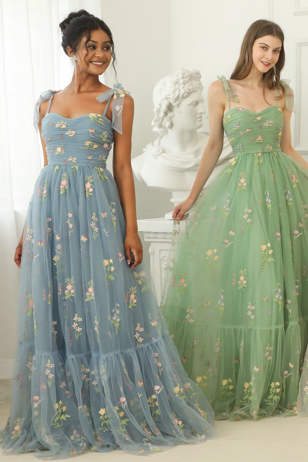 Black Long Prom Dress With Embroidery
