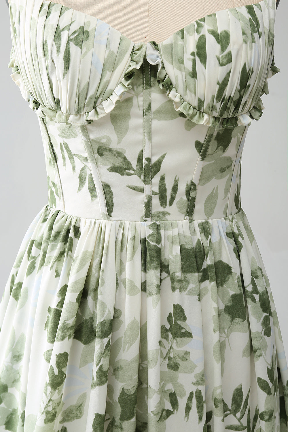 Zapaka Women Green Prom Dress A-Line Spaghetti Straps Printed Pleated Long Party Dress with Slit, Green / US26W Zapaka Women Green Prom Dress A-Line Spaghetti Straps Printed Pleated Long Party Dress with Slit, Green / US26W
