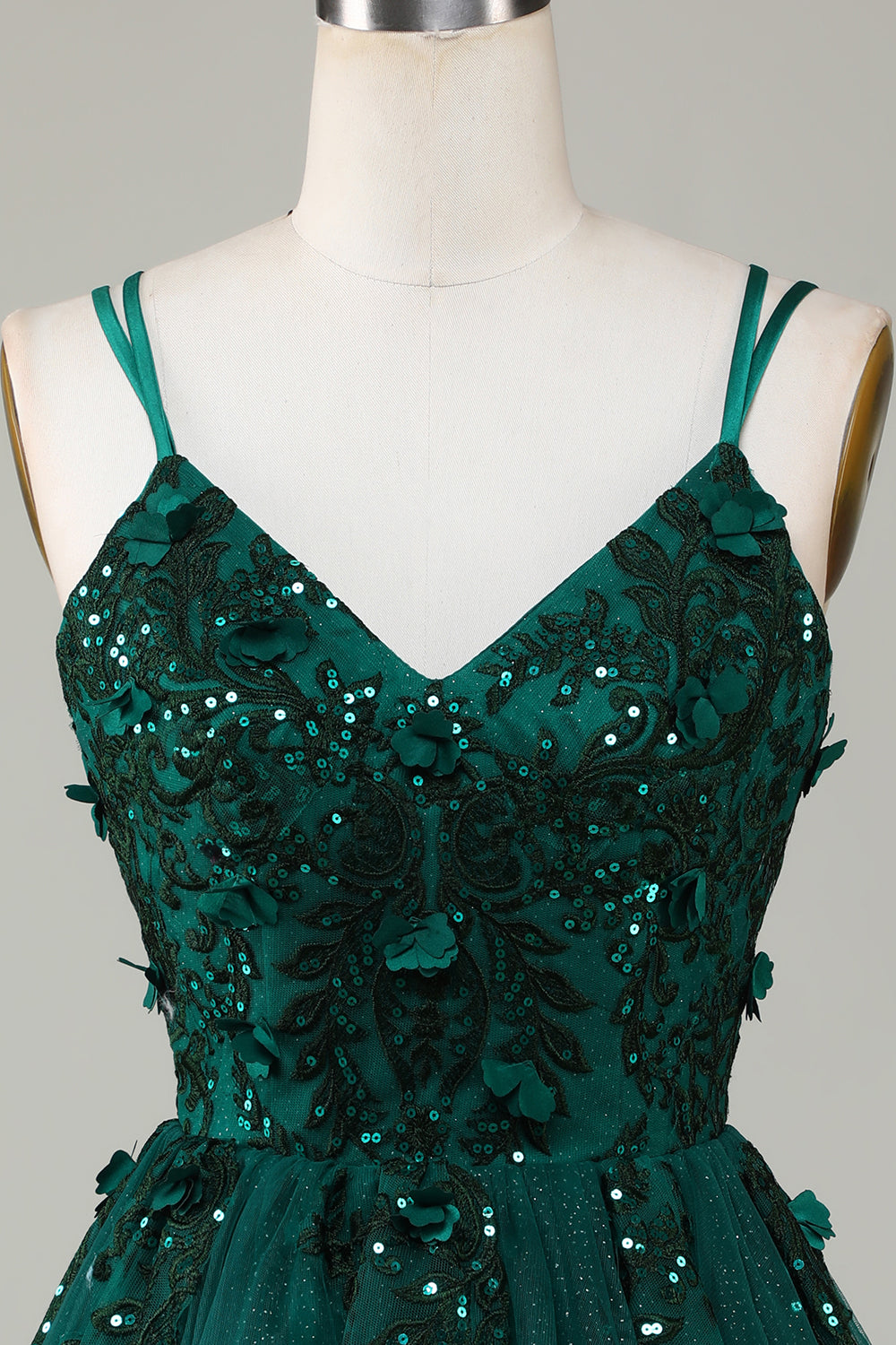Zapakasa Women Dark Green Short Homecoming Dress A Line Spaghetti Straps Cocktail Dress with Appliques Beading Zapakasa Women Dark Green Short Homecoming Dress A Line Spaghetti Straps Cocktail Dress with Appliques Beading